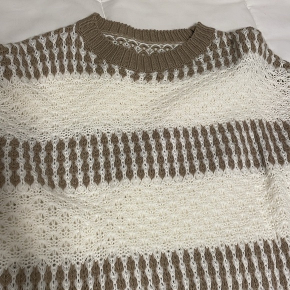 Knit Tan Sweater - Picture 5 of 5